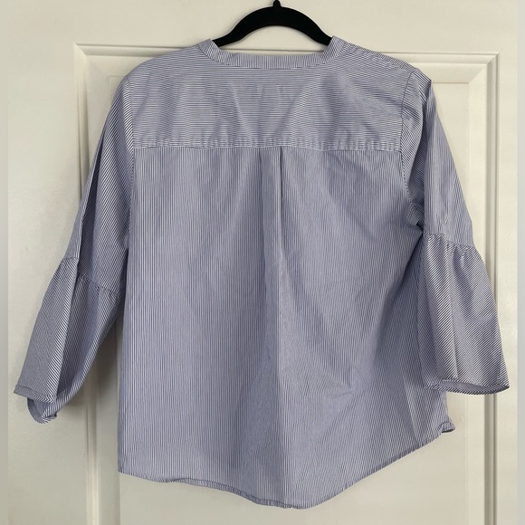 J. Crew Women’s Blue and White Striped Bell-Sleeve Button-Down Top - Picture 5 of 6